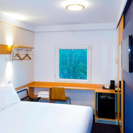 ไอบิส บัดเจ็ต กอสฟอร์ด Hotel กอสเฟิร์ด ภายนอก รูปภาพ