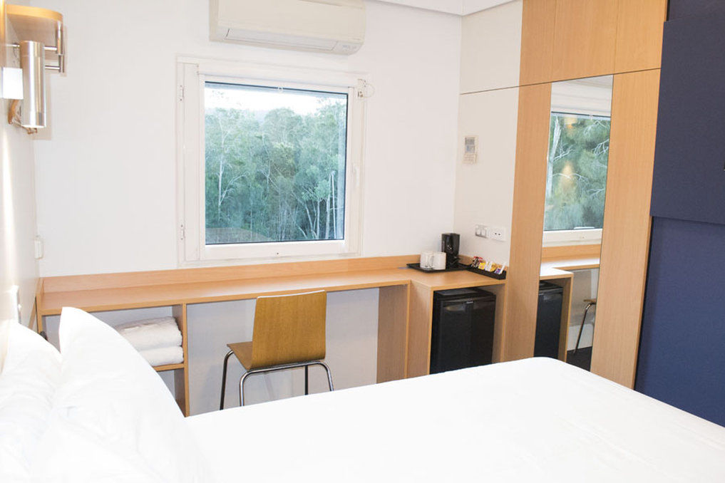 ไอบิส บัดเจ็ต กอสฟอร์ด Hotel กอสเฟิร์ด ภายนอก รูปภาพ