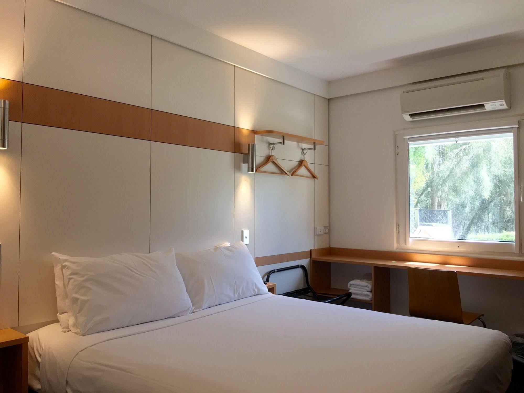 ไอบิส บัดเจ็ต กอสฟอร์ด Hotel กอสเฟิร์ด ภายนอก รูปภาพ