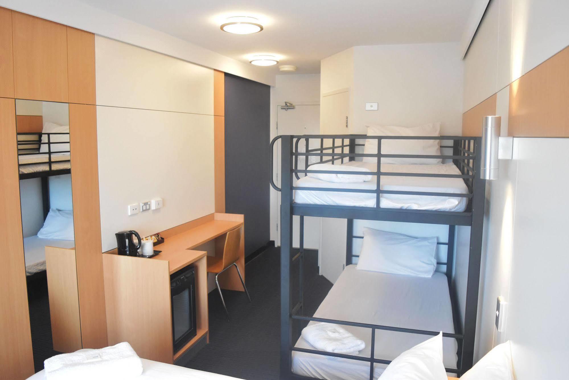 ไอบิส บัดเจ็ต กอสฟอร์ด Hotel กอสเฟิร์ด ภายนอก รูปภาพ